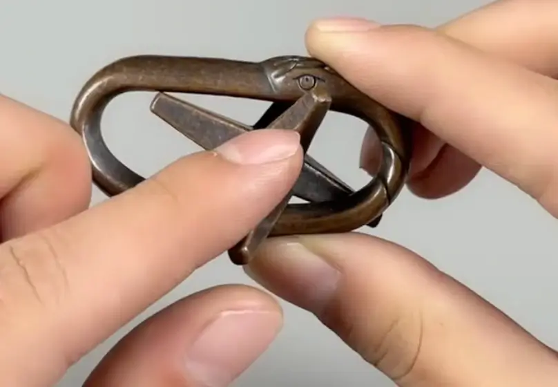 A Comprehensive Guide to the Snake Mouth Escape Puzzle 2 Snake Mouth Escape Puzzle step1